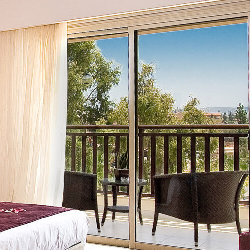 Deluxe Double Room (Side Sea View)
