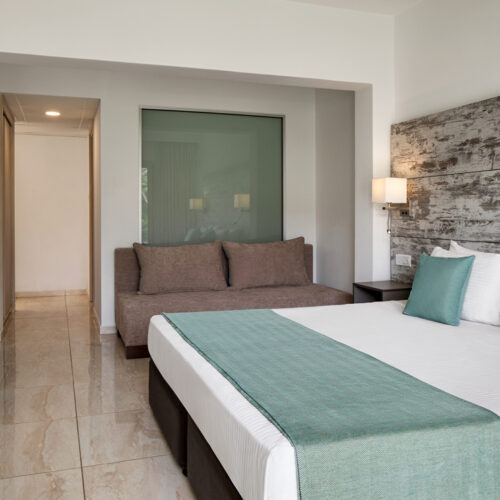 Classic Room (Garden View/Side Sea/Pool View)